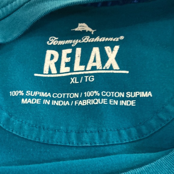 Lot of 3 Tommy Bahama Crew Neck T shirts - Picture 8 of 16